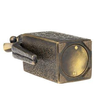 mosiężna urna na prochy dziecka