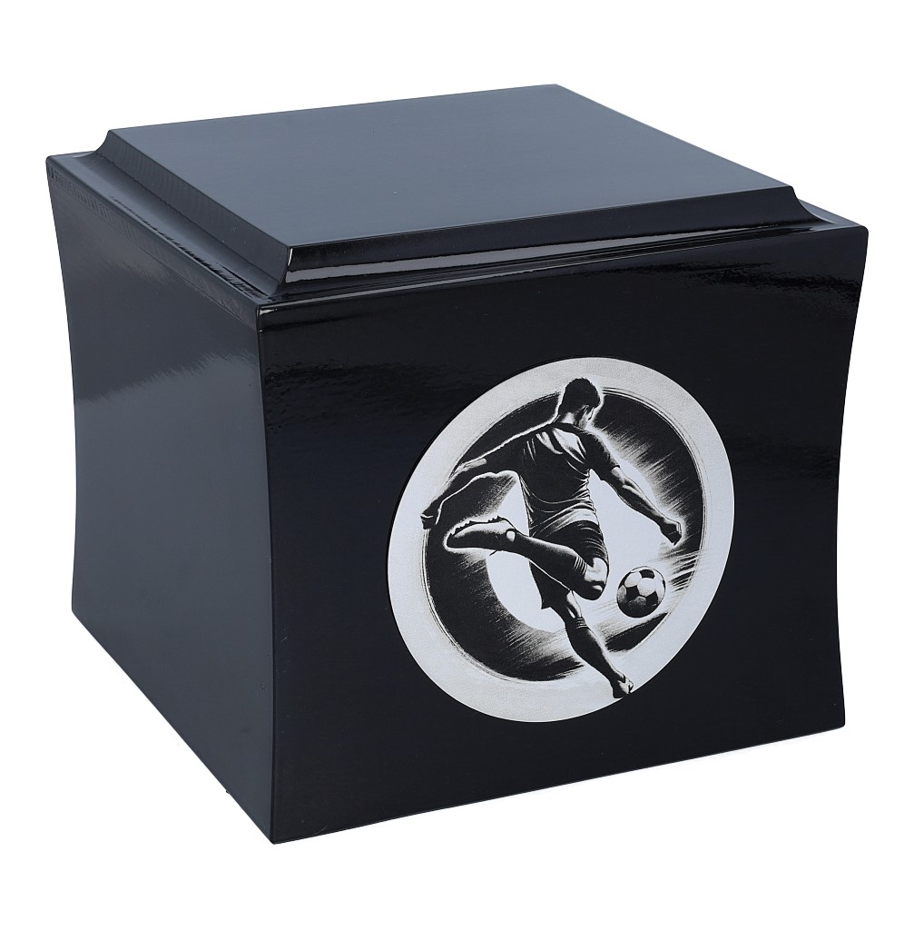 Urna z Motywem Piłki Nożnej – Drewniana Urna dla Piłkarza