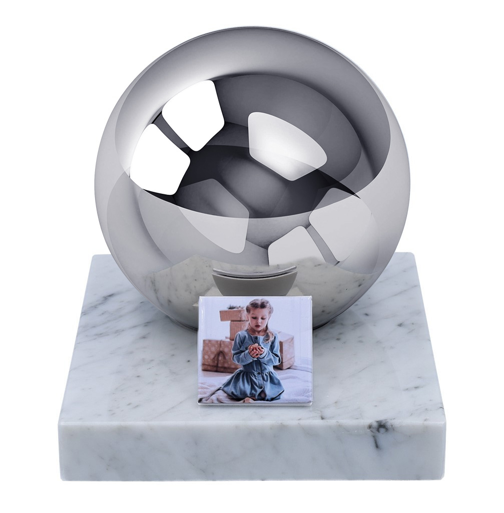 urna z fotografią dziecka